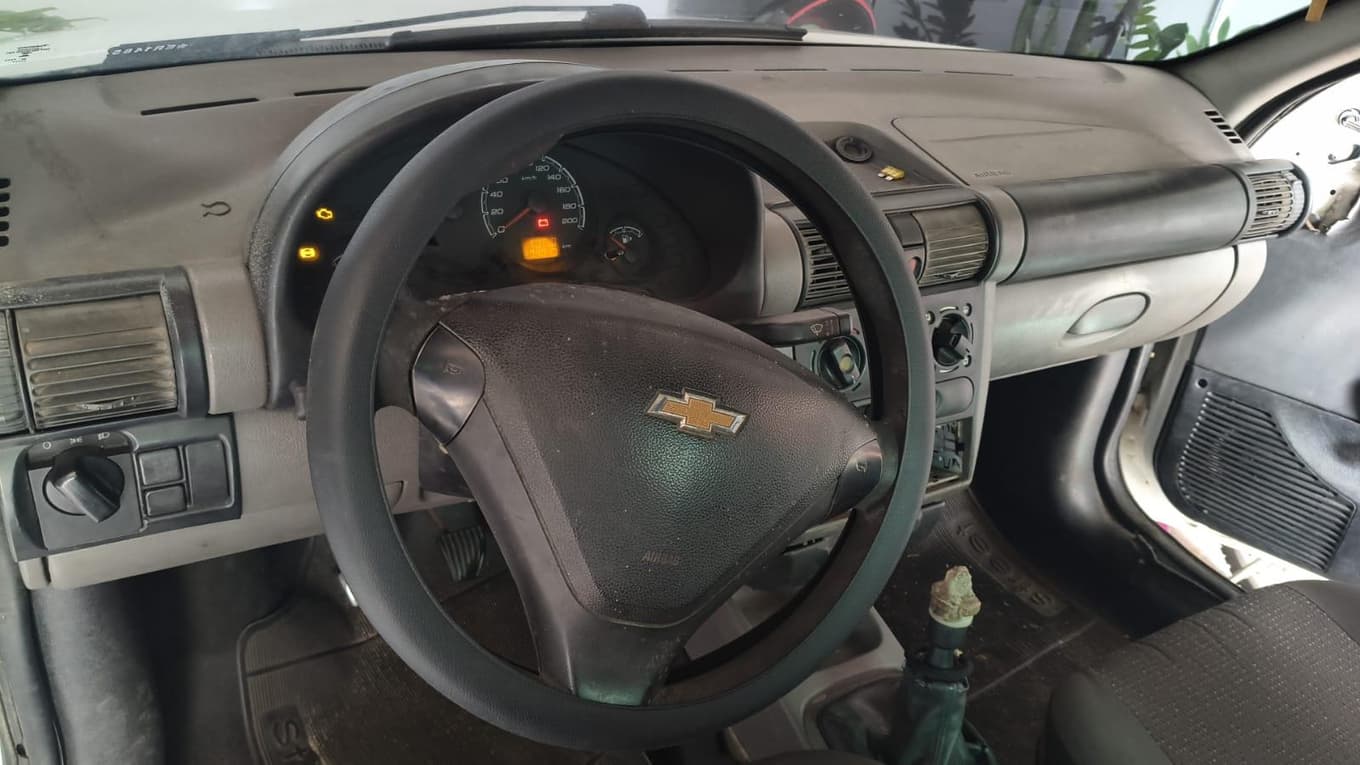 Chevrolet Classic 2013 — foto 5