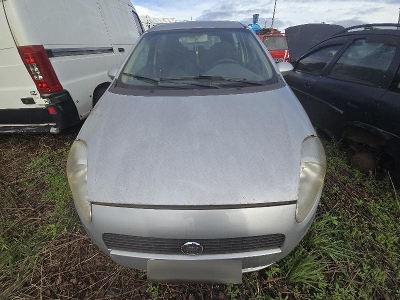 Fiat Punto Attractive 2011 — foto 3
