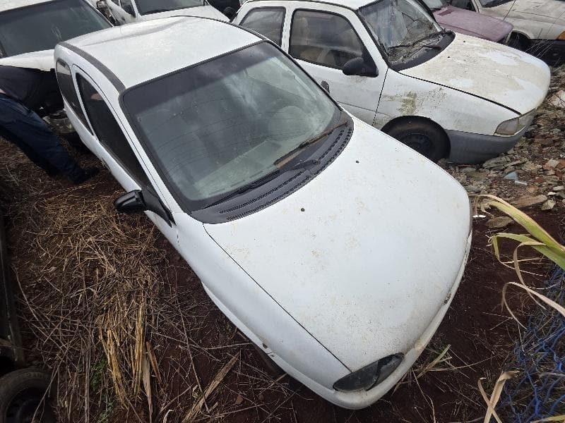 Chevrolet Corsa 1996 — foto 9