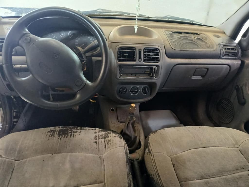 Renault Clio RL 1.0 2000 — foto 3