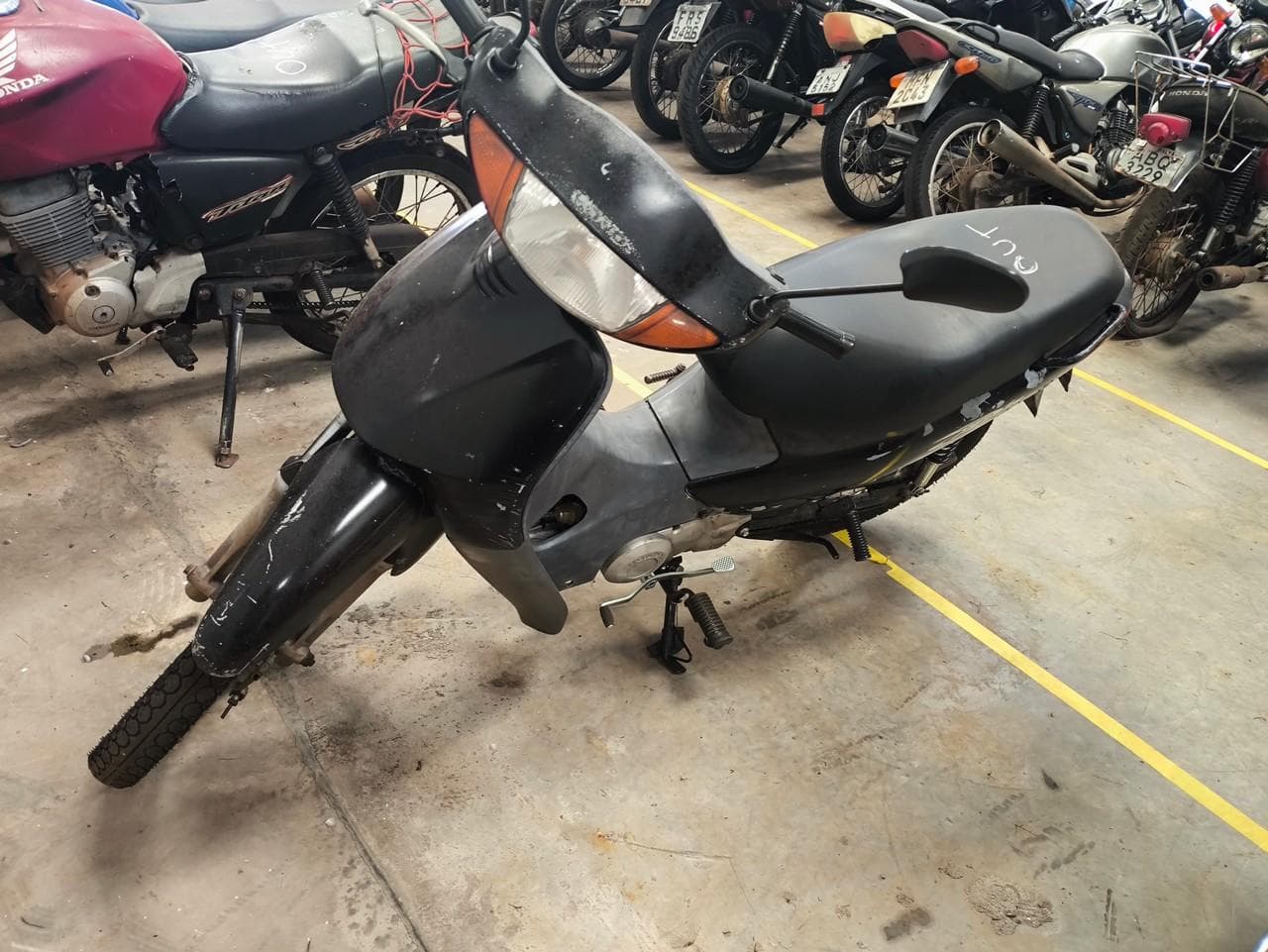 Honda C100 Biz, 2004 — foto 1