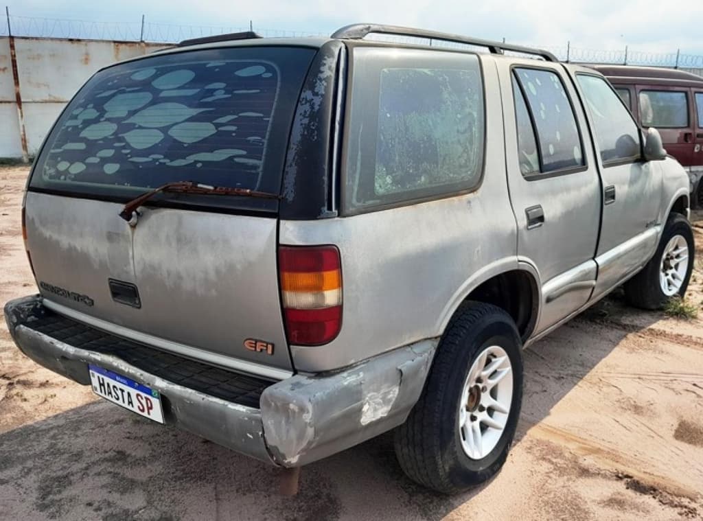 Chevrolet Blazer 1997 — foto 3