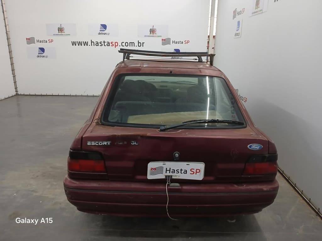 Ford Escort 1.8i GL 1996 — foto 4