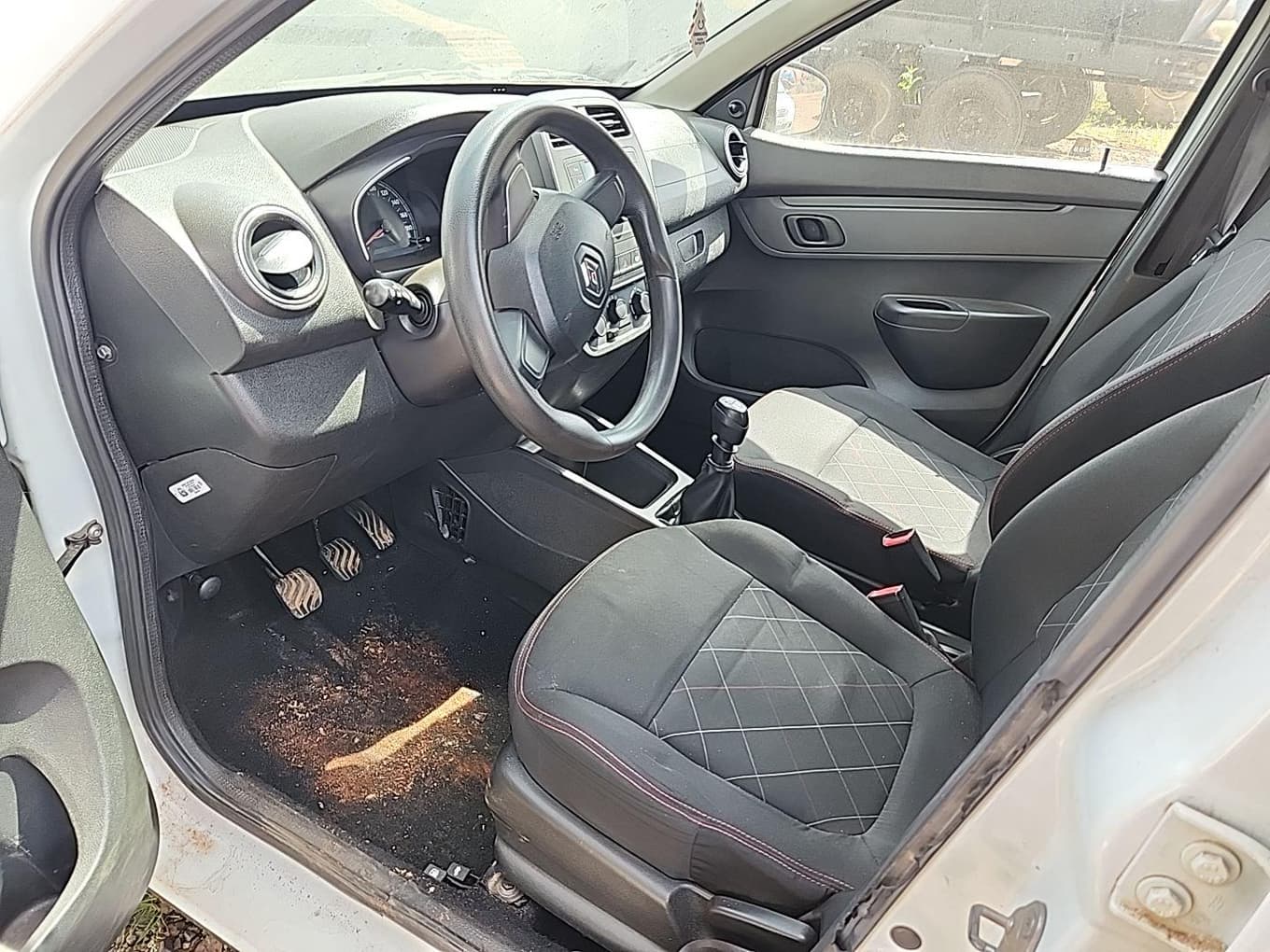 Renault Kwid ZEN 10mt 2019 — foto 10