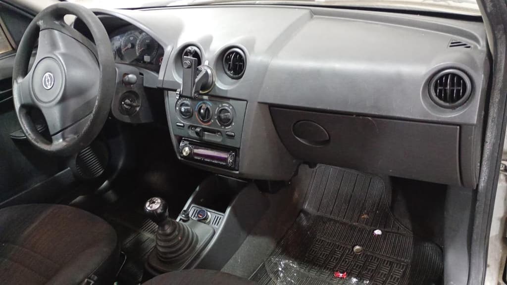 Chevrolet Celta 4P Spirit 2011 — foto 3