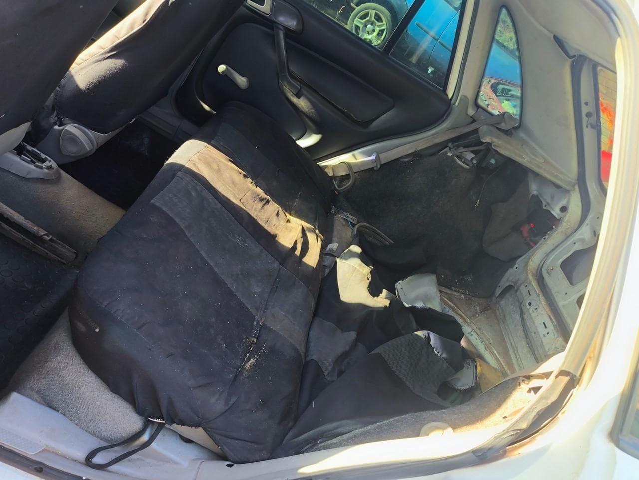 Volkswagen GOL 16V Plus, 2001 — foto 4