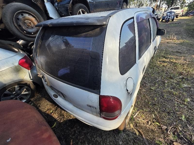 Chevrolet Corsa Wind 2000 — foto 12