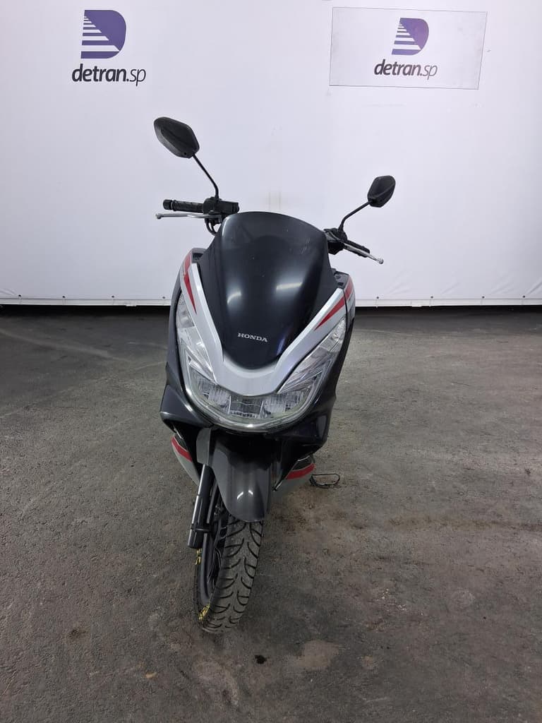 Honda PCX 150 Sport 2018 — foto 3