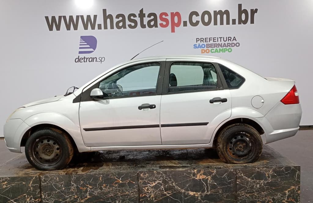 Ford Fiesta Sedan Flex 2008 — foto 2