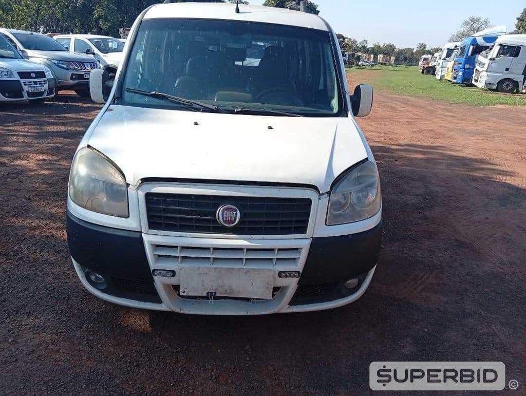 Fiat Doblo Essence 1.8 2015 — foto 10
