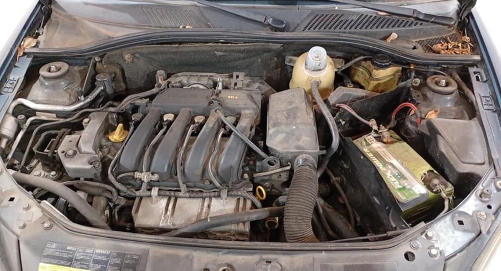 Renault Clio PRI 16 16vs 2004 — foto 1