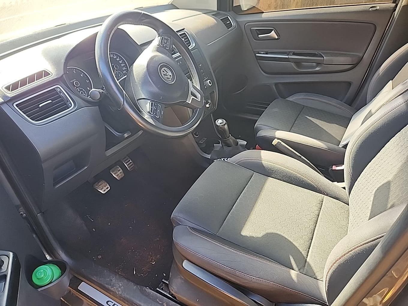 Volkswagen Crossfox GII 2013 — foto 9