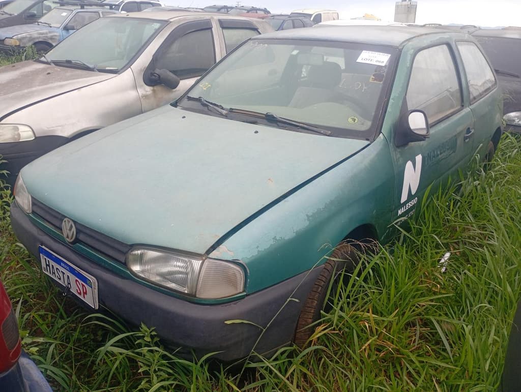 Volkswagen GOL Special 1999, verde