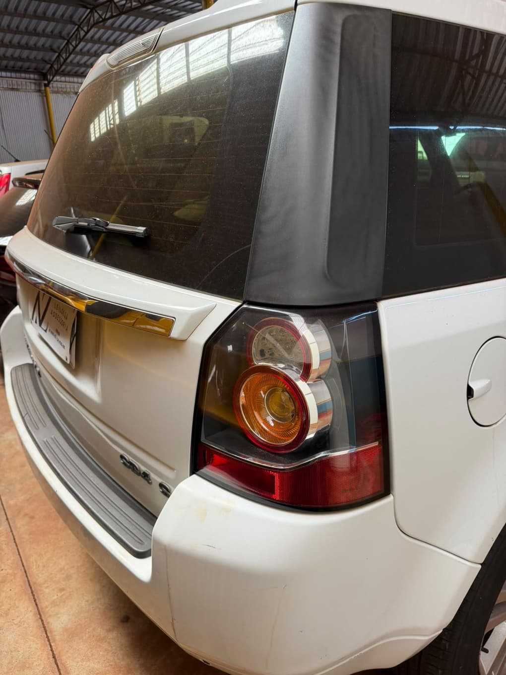 Land Rover Freelander 2 SD4 S 2013, branca
