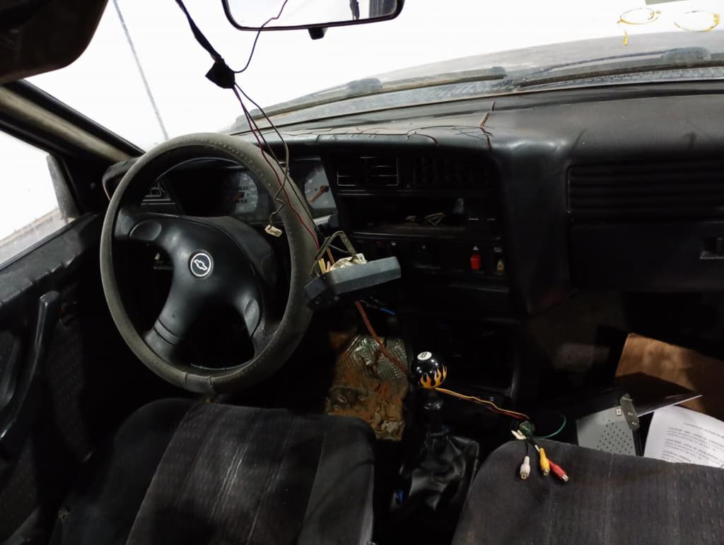 Chevrolet Monza GLS 1996 — foto 6