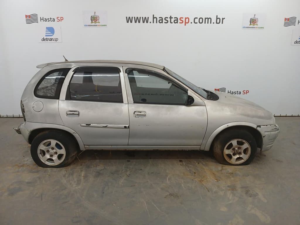 Chevrolet Corsa Wind 1998 — foto 1