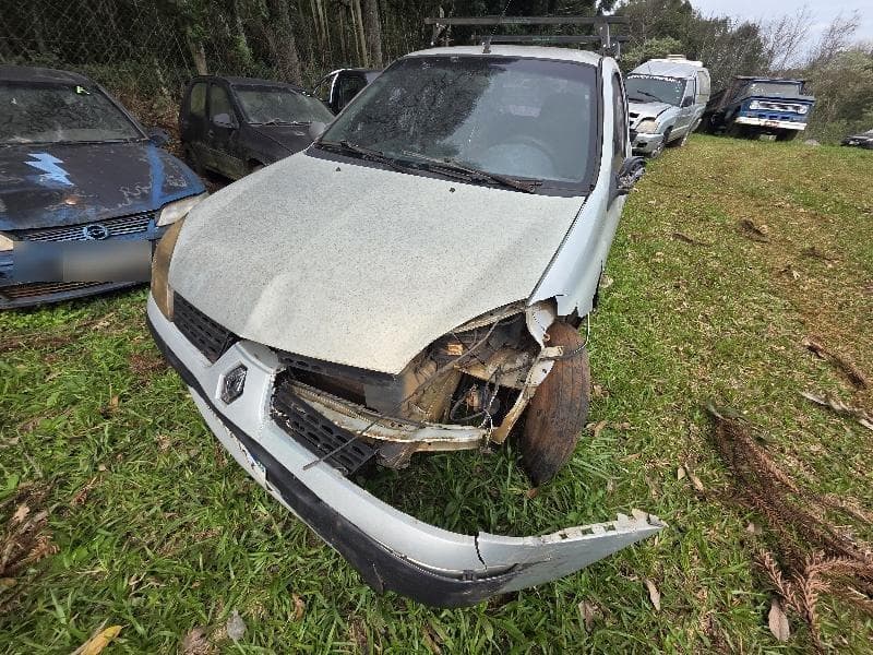 Renault Clio AUT 1.0 H 2004 — foto 6