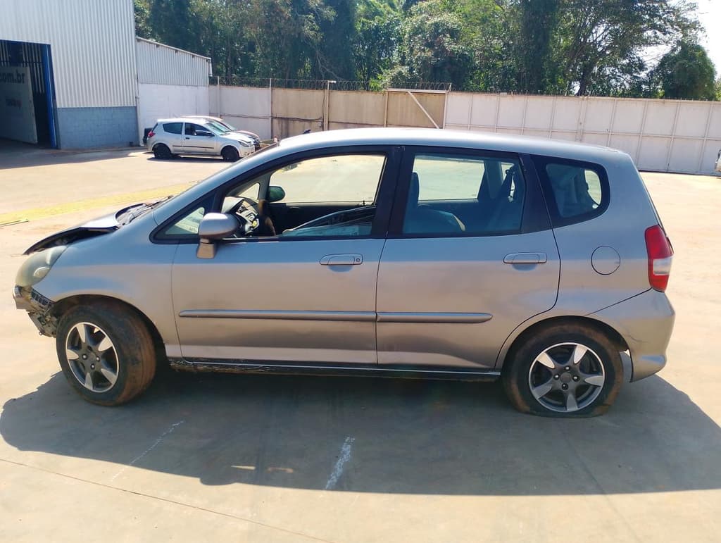 Honda FIT LX 2004 — foto 2