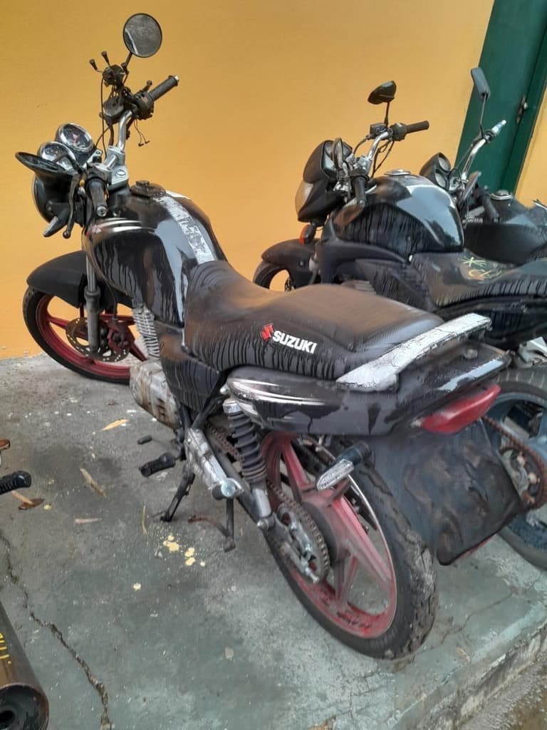Suzuki En125 YES 2009 — foto 2