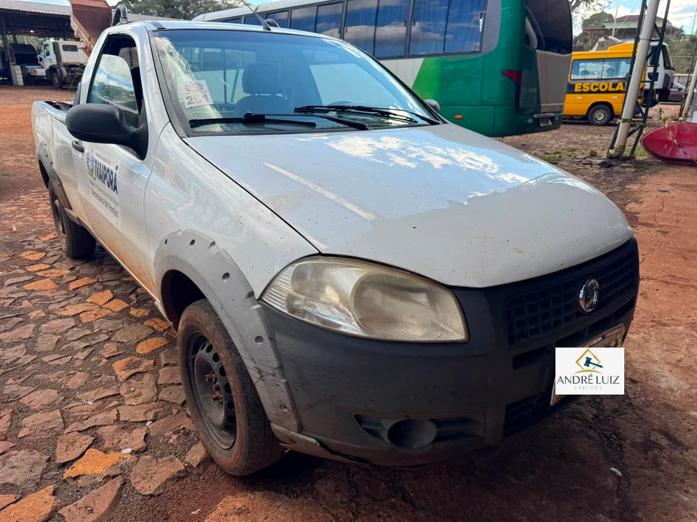 Fiat Strada Working - 2012