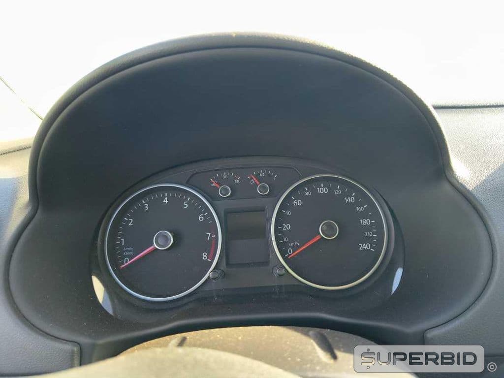Volkswagen Voyage TL MB 2016 — foto 13