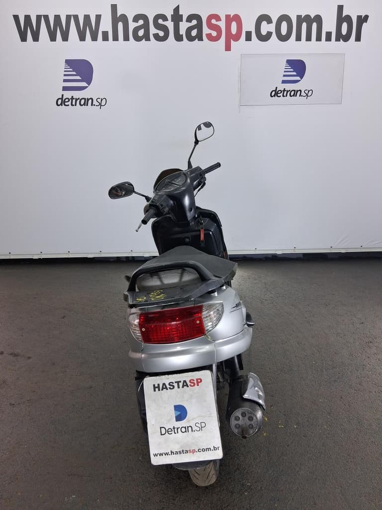 JTA Suzuki An125 2009 — foto 4