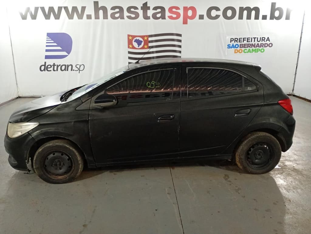 Chevrolet Onix 1.0mt LT 2014 — foto 2
