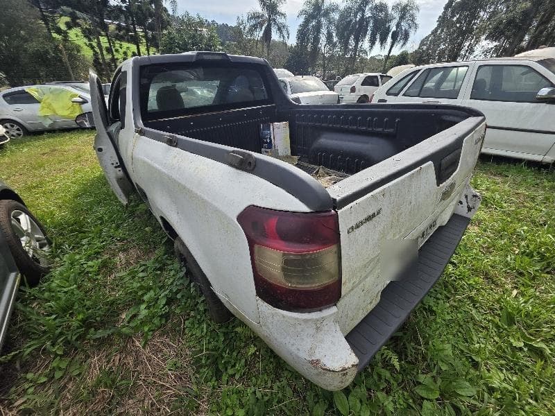 Chevrolet Montana LS 2011 — foto 4