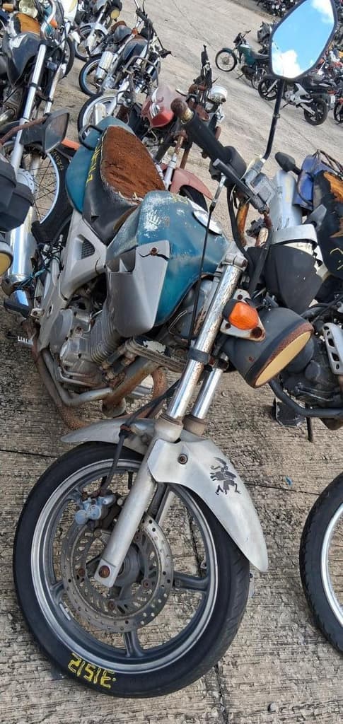 Honda CBX 250 Twister 2003