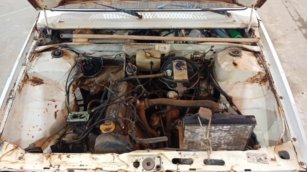 Volkswagen GOL S 1983 — foto 4