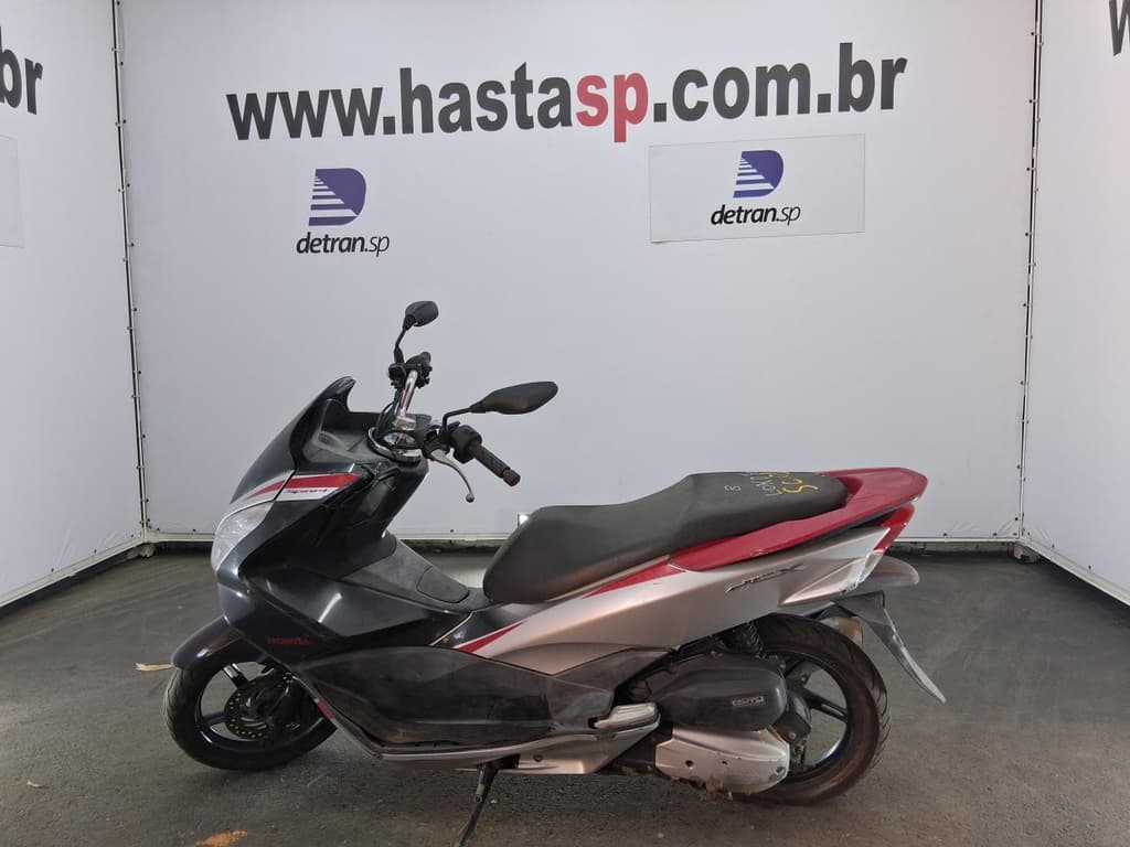 Honda PCX 150 2018 — foto 2