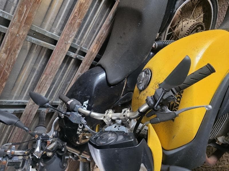Honda CB 300r 2011 — foto 4