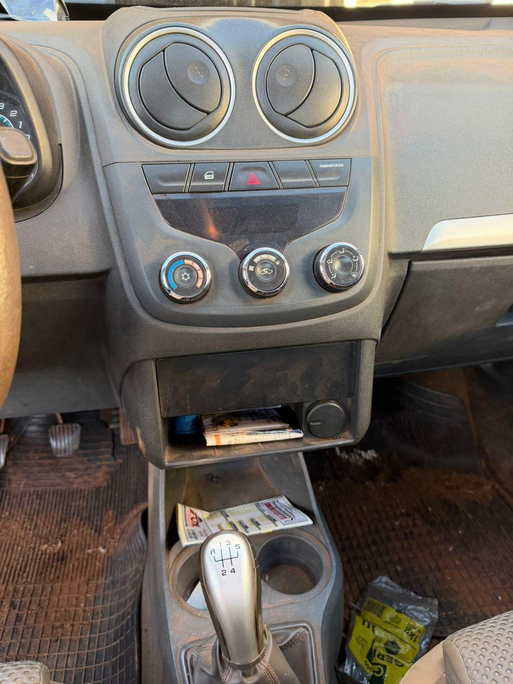 Chevrolet Montana Ls - 2014 — foto 11