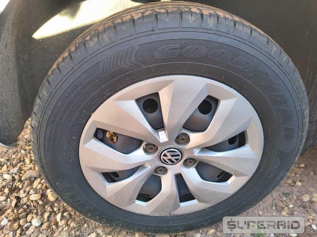 Volkswagen Voyage TL MB 2016 — foto 5