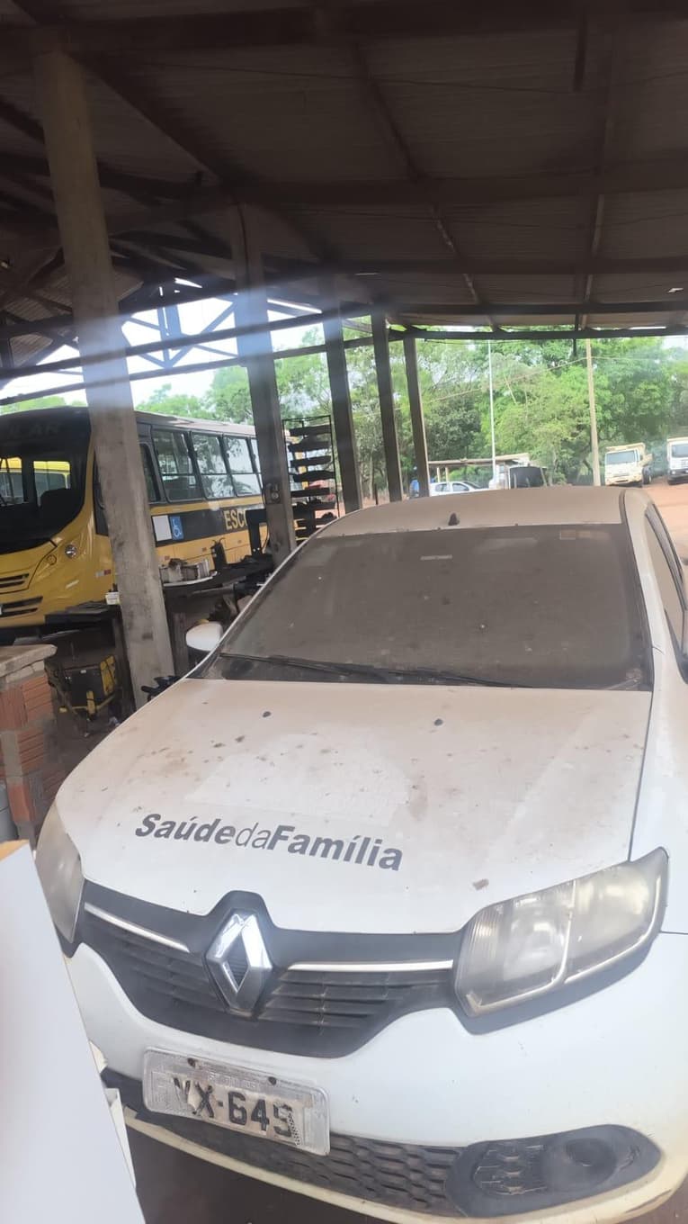 Renault Sandero Expr, 2015 — foto 2