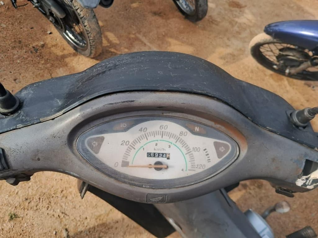 Honda Honda/c100 BIZ ES 2002 — foto 5