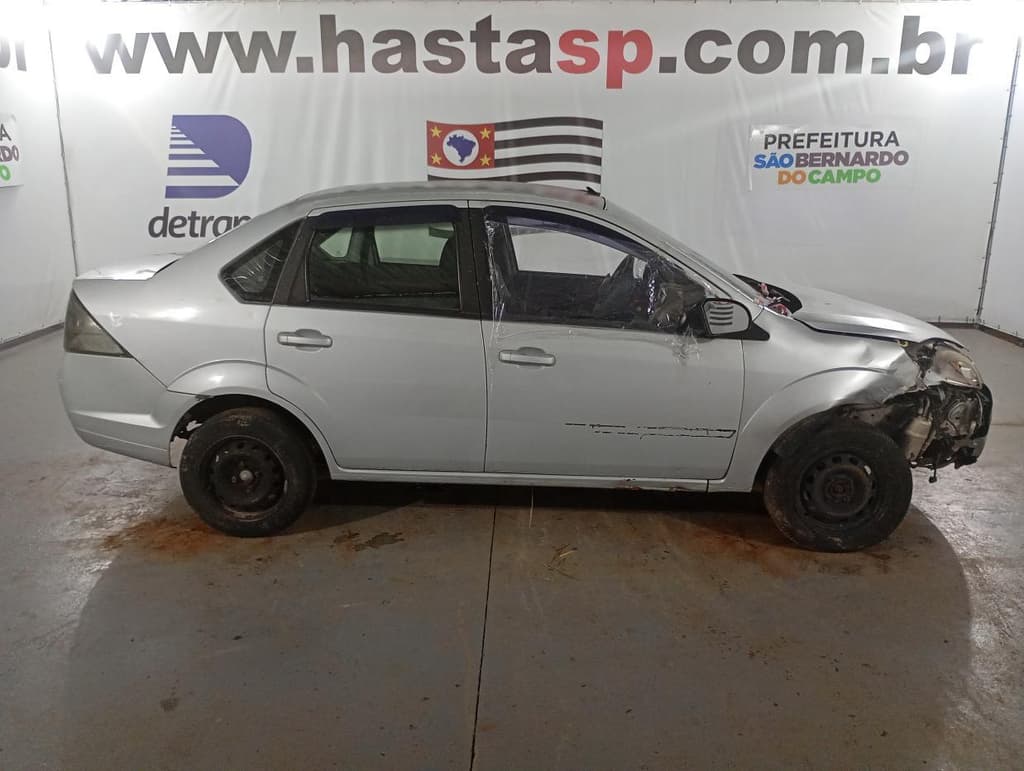 Ford Fiesta Sedan1.6flex 2012, prata