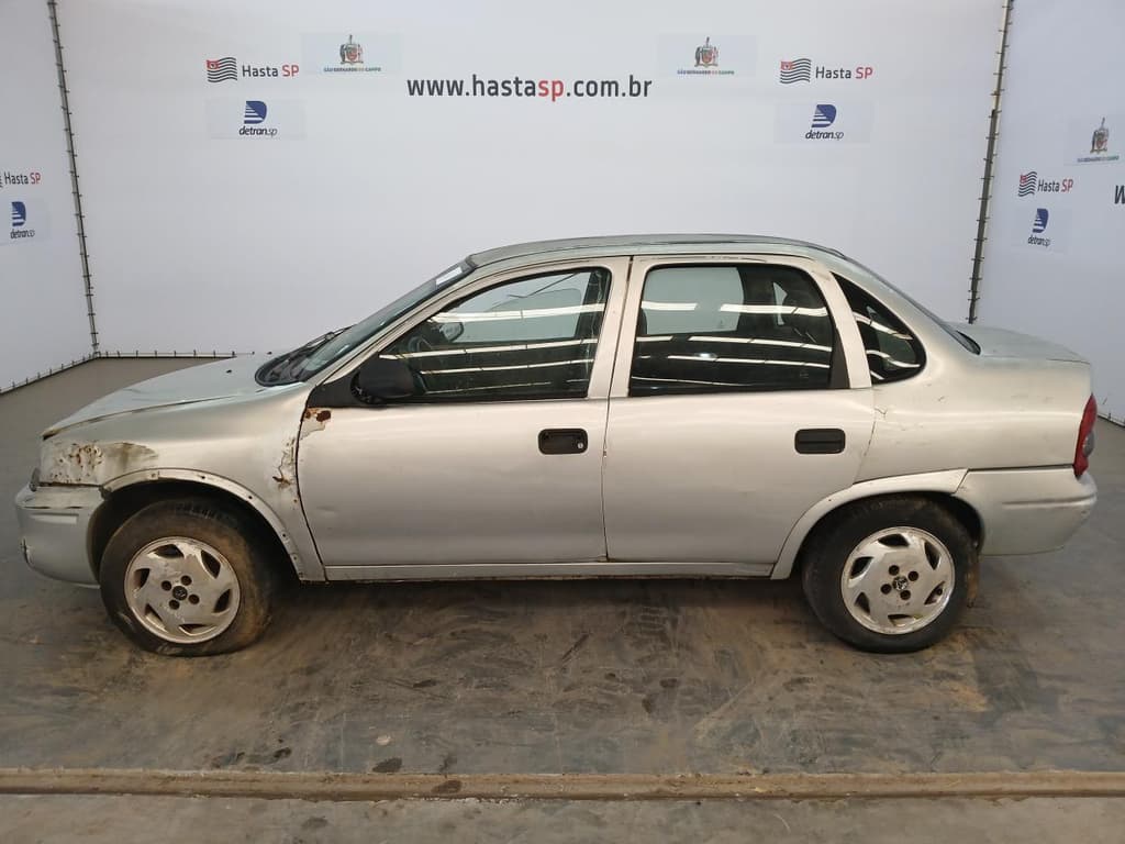 Chevrolet Corsa Wind 2001 — foto 2