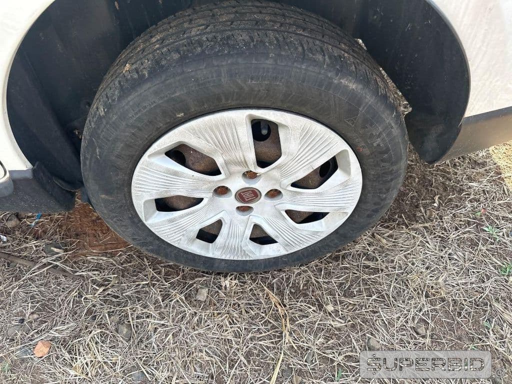 Fiat Siena Attractiv 1.4 2016 — foto 14