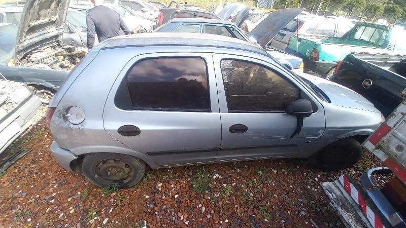 Chevrolet Celta 2011 — foto 3