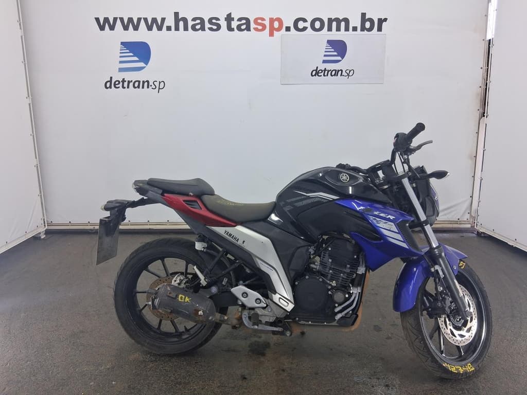 Yamaha Fz25 Fazer LE 2021, preta
