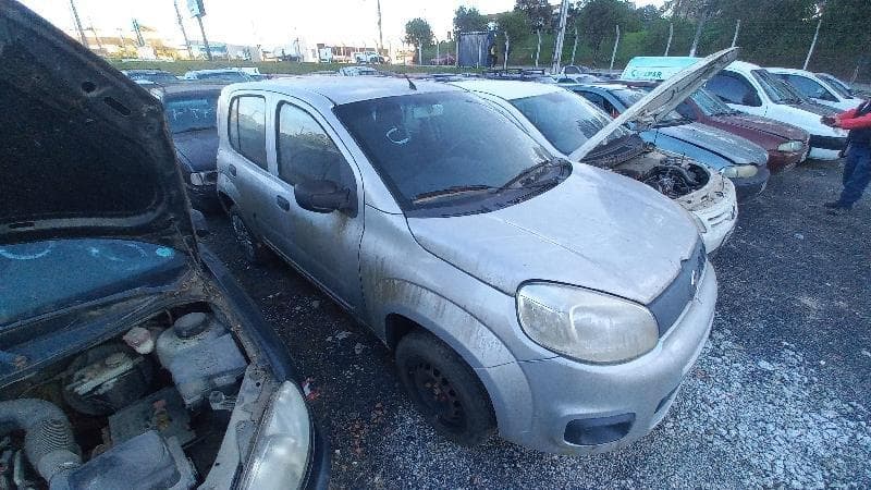 Fiat UNO Attractive 1.0 2015 — foto 1