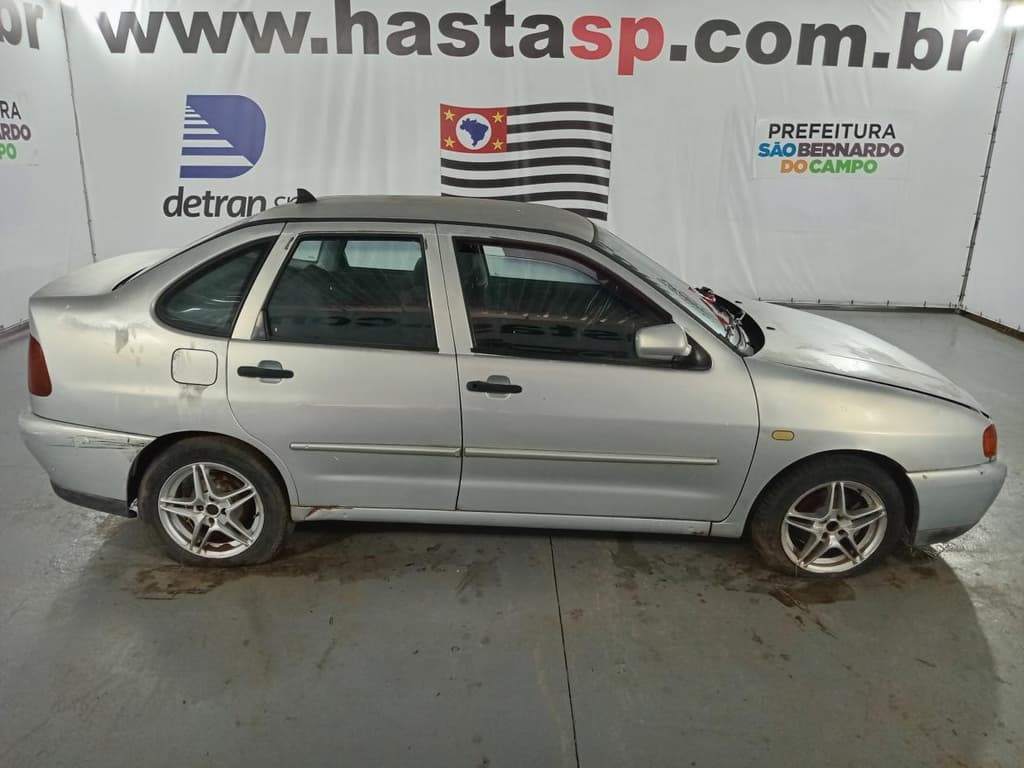 Volkswagen Polo Clas. 1.8 MI 1999 — foto 5