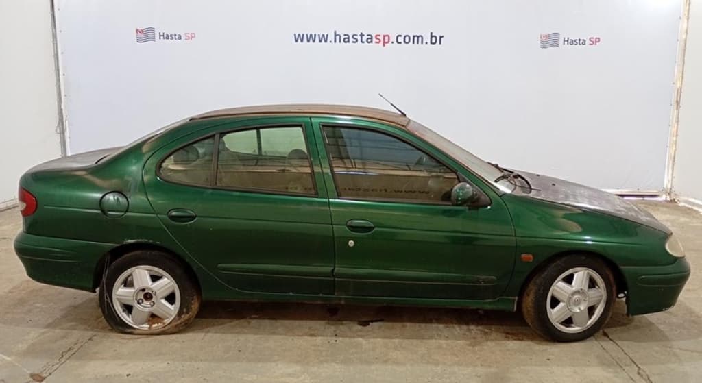 Renault Renault Megane RXE 2.0 2000 — foto 1