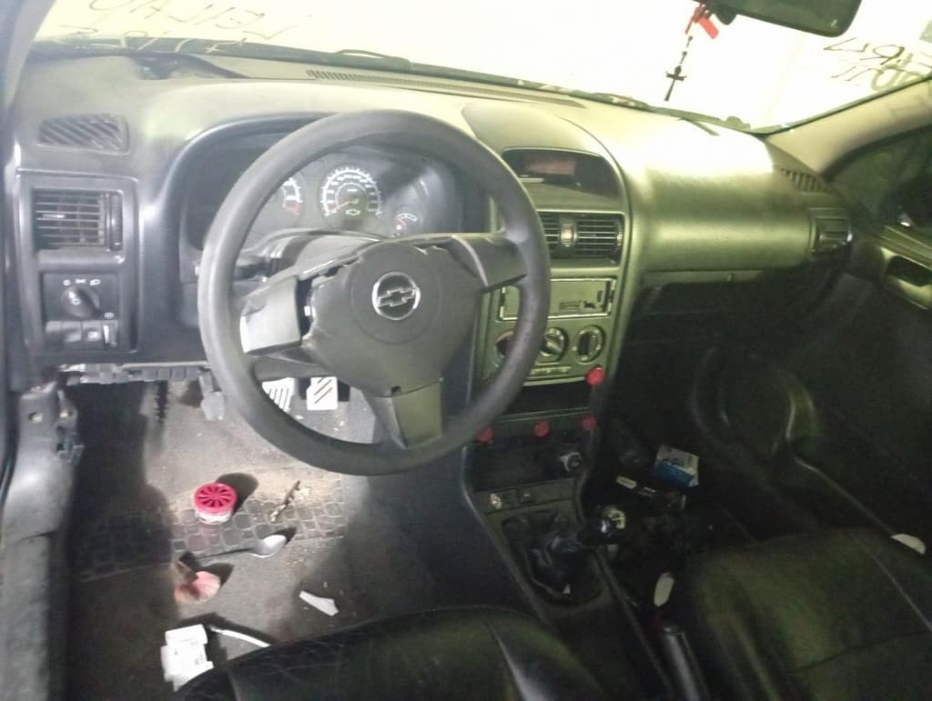 Chevrolet Astra GL 1999 — foto 5