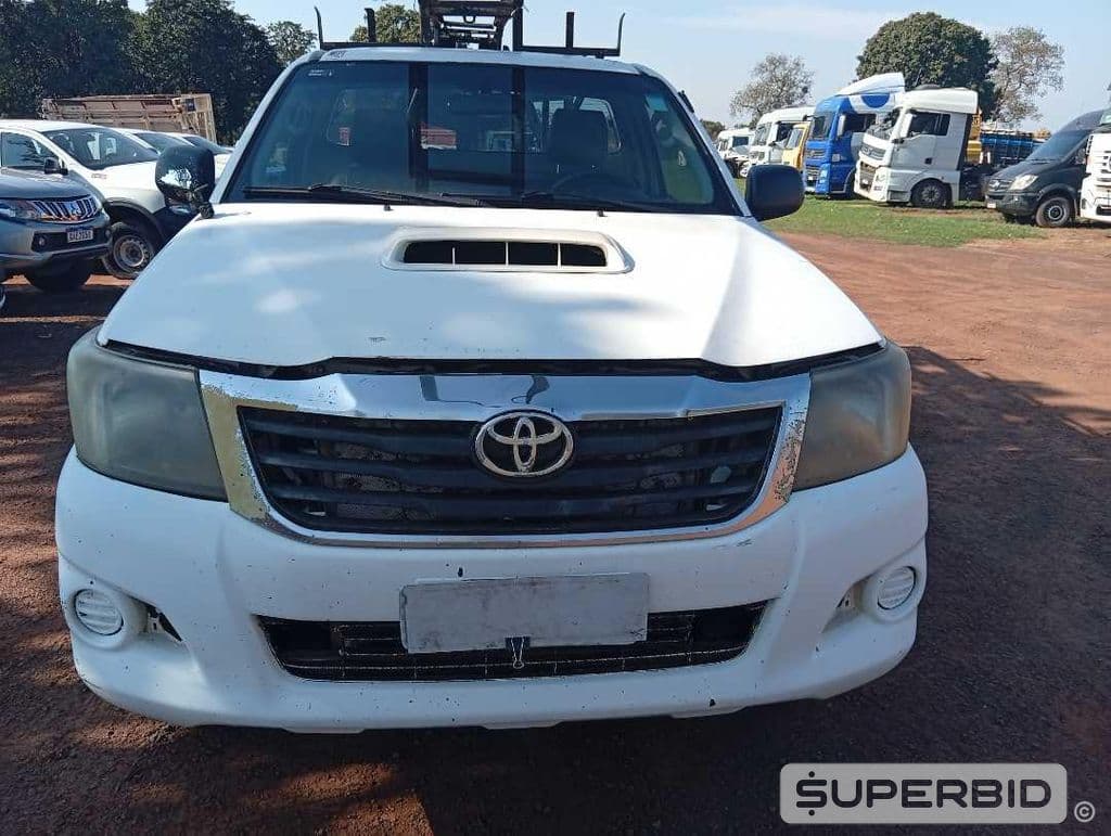 Toyota Hilux Cs4x4 2014 — foto 10
