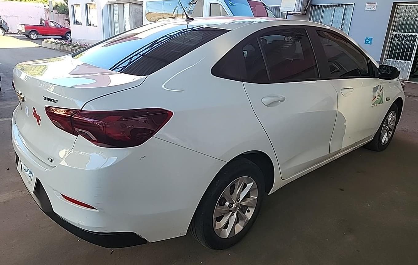 Chevrolet Onix Plus 10tat LT1 2023 — foto 4