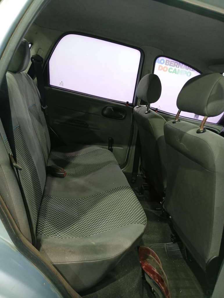 Chevrolet Classic 2010 — foto 5