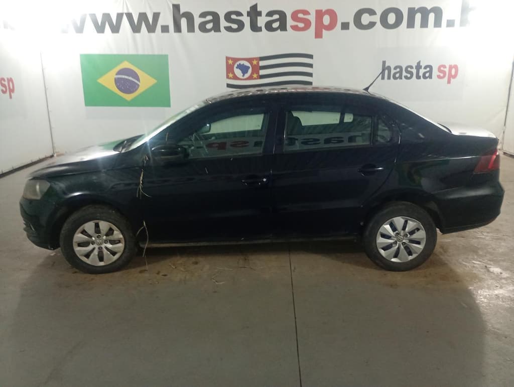 Volkswagen Novo Voyage 1.0 2013 — foto 3