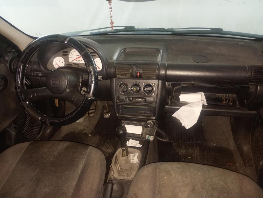 Chevrolet Corsa Milenium 2002 — foto 6